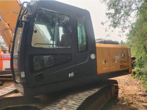 2013 Hyundai 225LC-7 Crawler Excavator