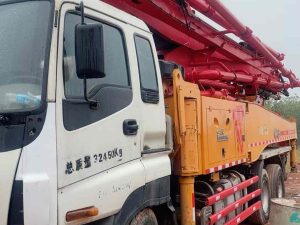 2013 SANY 47.5m Pump Truck on ISUZU Chassis